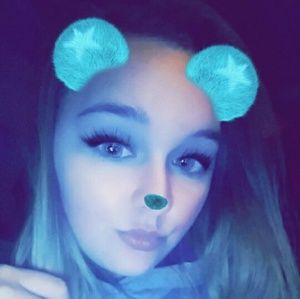 Meet your Posher, Ashlee